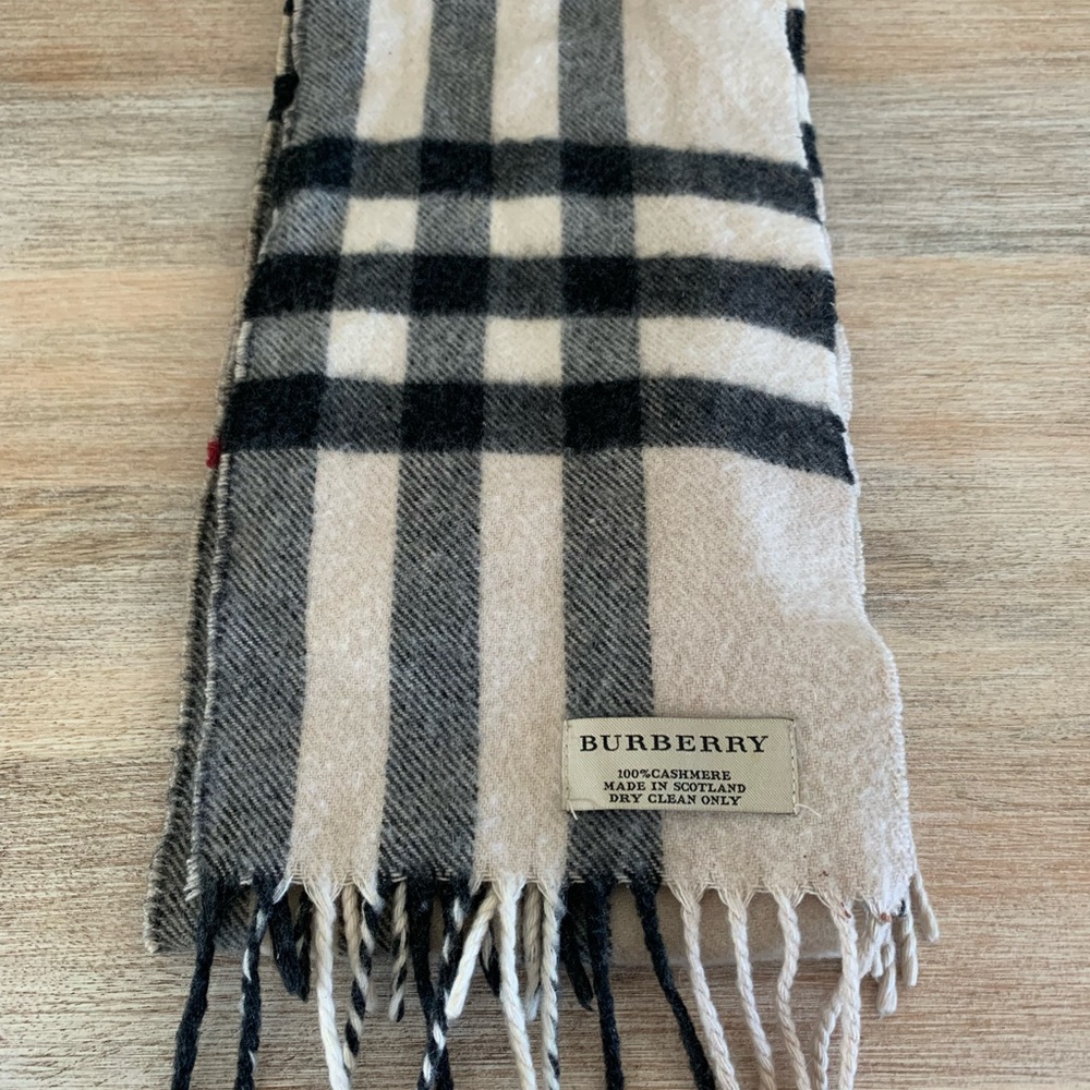 Authentic Burberry 100% Cashmere scarf